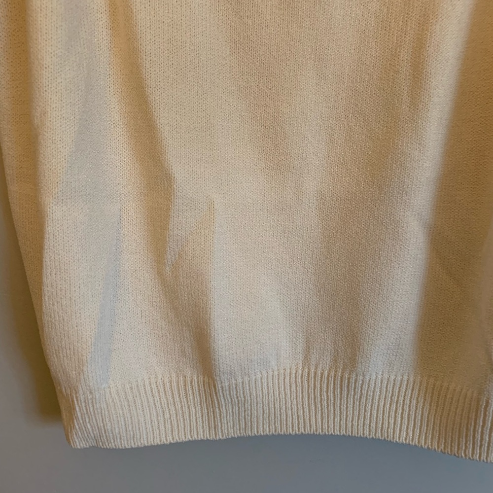 St. John Knit Cream Tank - Picture 2 of 4